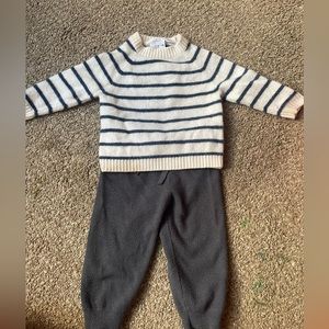 Mixed ser of cashmere sweater and Knit pants